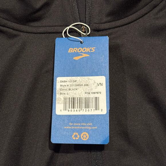 NWT Brooks Mens Pullover 1/2 Zip Dash Athleisure Minimalist Normcore Black Large - Picture 6 of 9